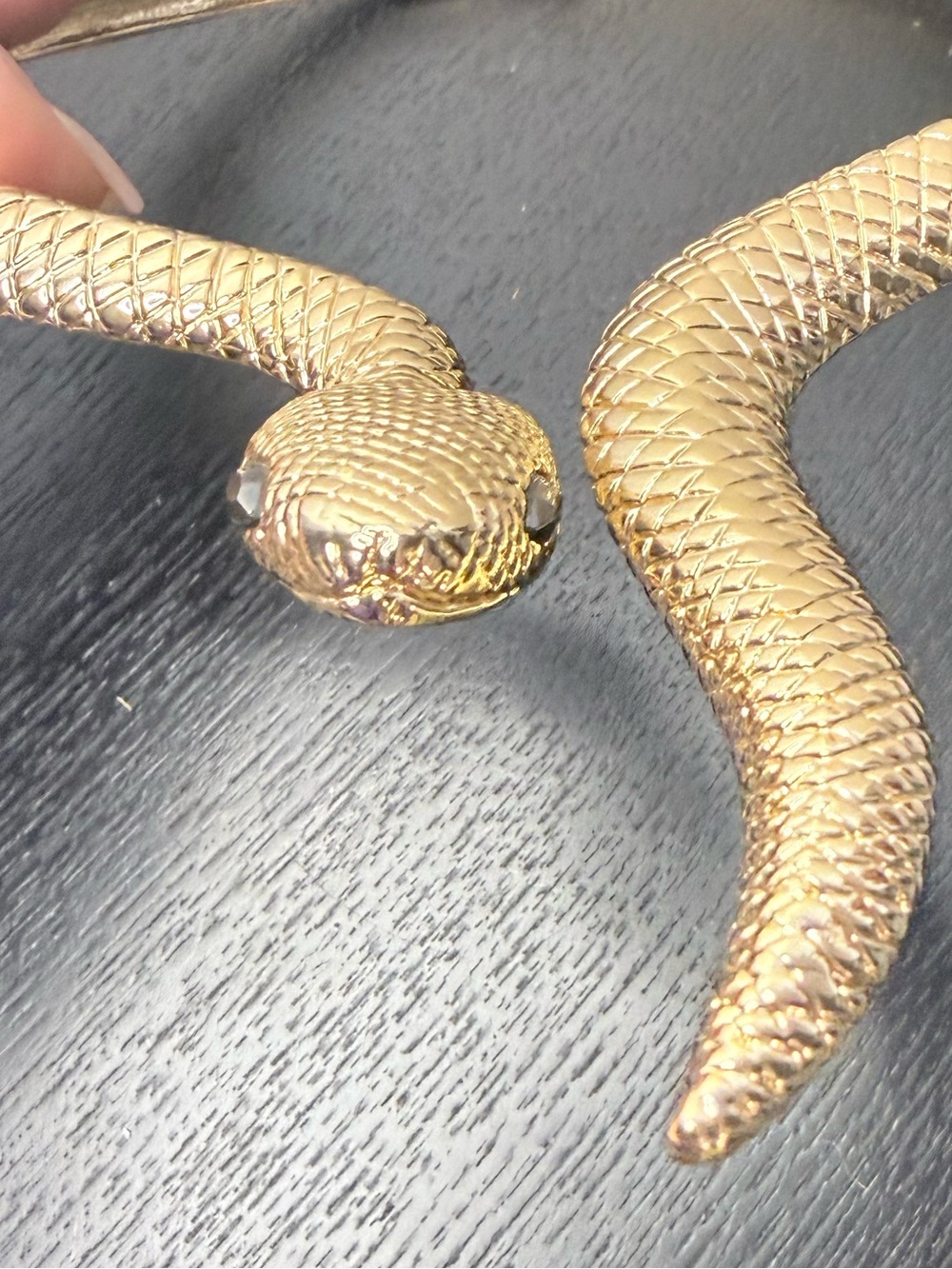 Gold-Tone Snake Collar Necklace 🐍 - Picture 4 of 6